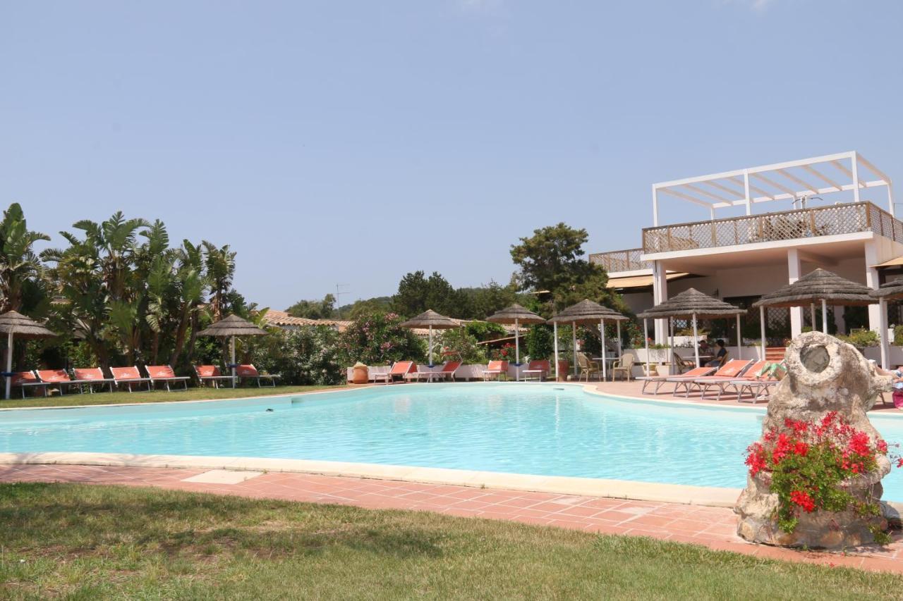 Altura Hotel Villasimius Kültér fotó